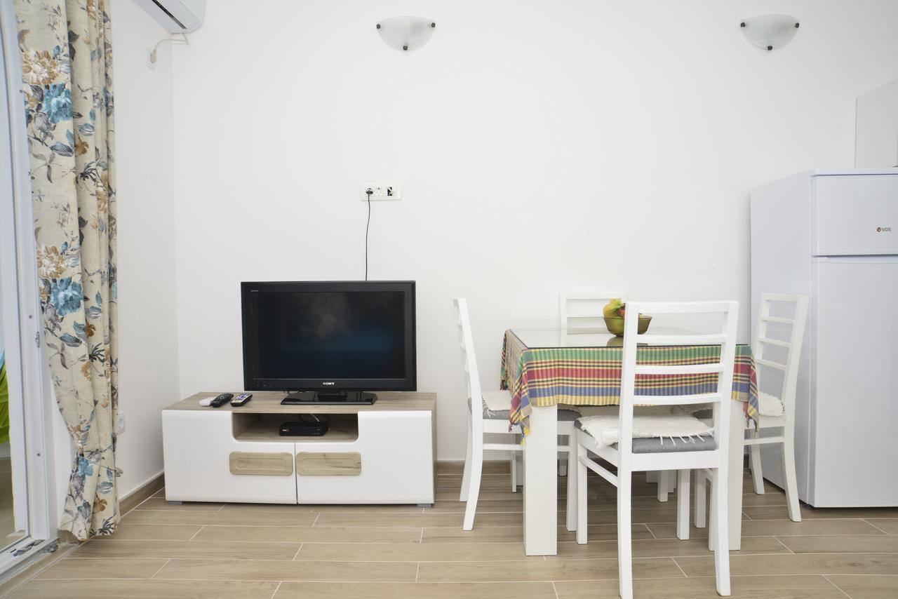 Apartmani M&E Bjelila Esterno foto